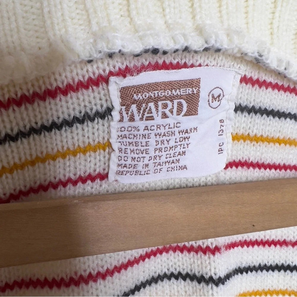 Vintage 70s Montgomery Ward Striped Cardigan Sweater Acrylic Knit Retro Boho M - Picture 9 of 10